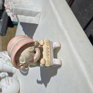 1999 Figurine with Green and White Accents